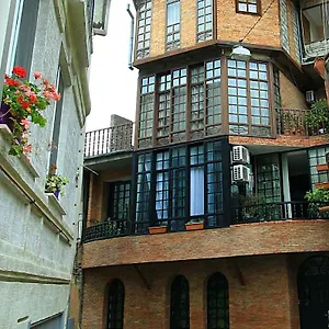 Babilina Georgia